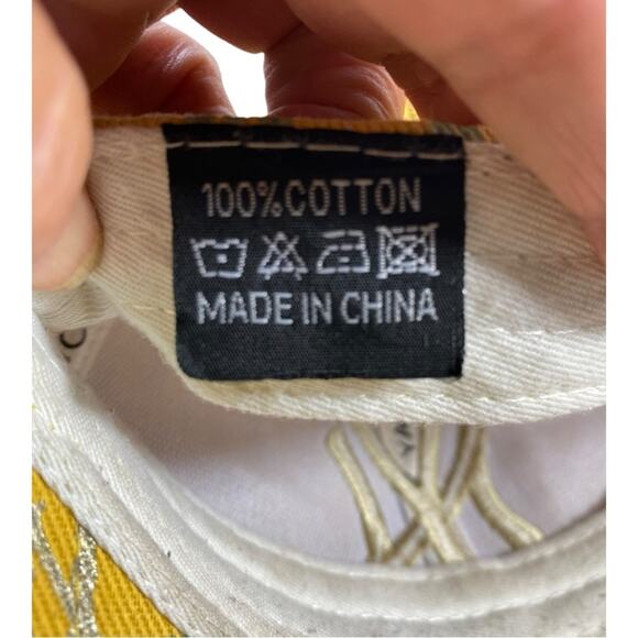 New York Yankees Gold Print Baseball Cap Hat - Picture 8 of 8